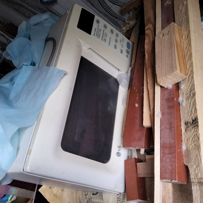 Микроволновка   нерабочая