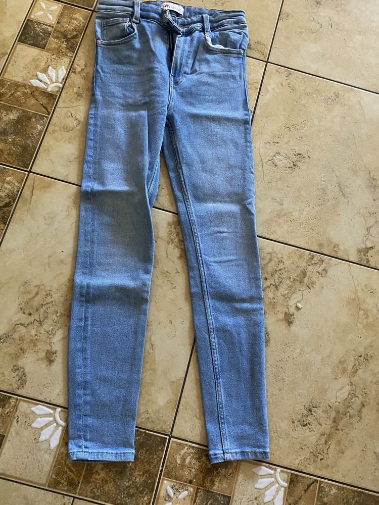 Blugi/jeans/pantaloni