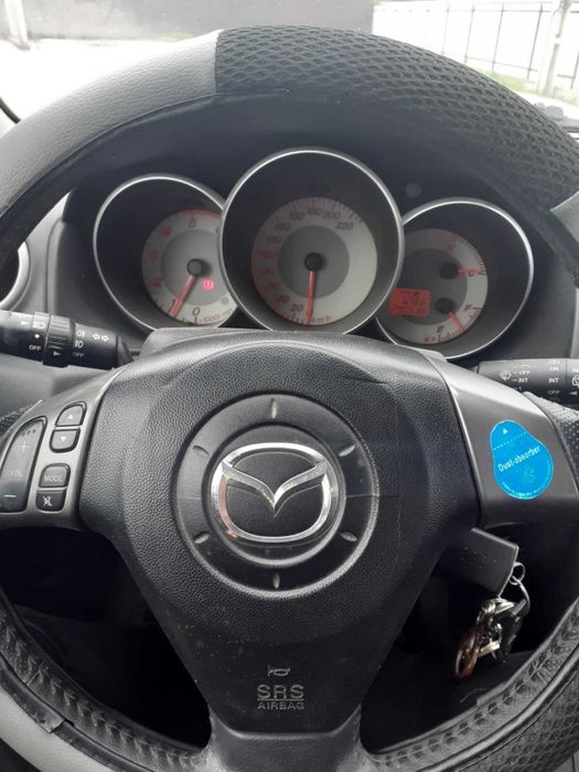 se vinde mazda 3 diesel 1.6 2007