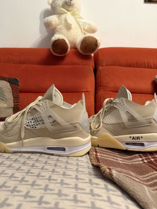 Nike Air Jordan 4 Retro x Off-White “Sail”