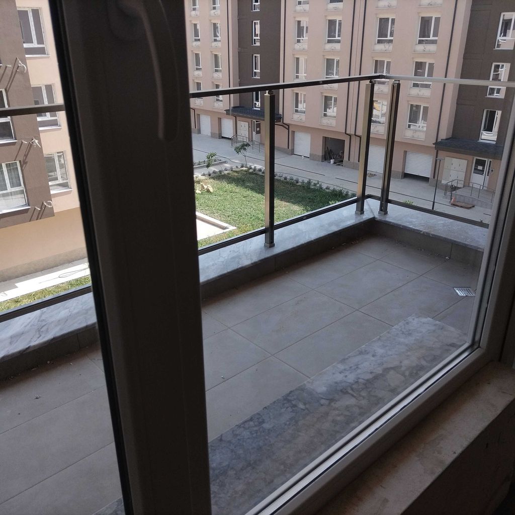 Продава се Двустаен апартамент в Пловдив, Христо Смирненски - 70 кв.м за 1215 €/кв.м - Снимка #4