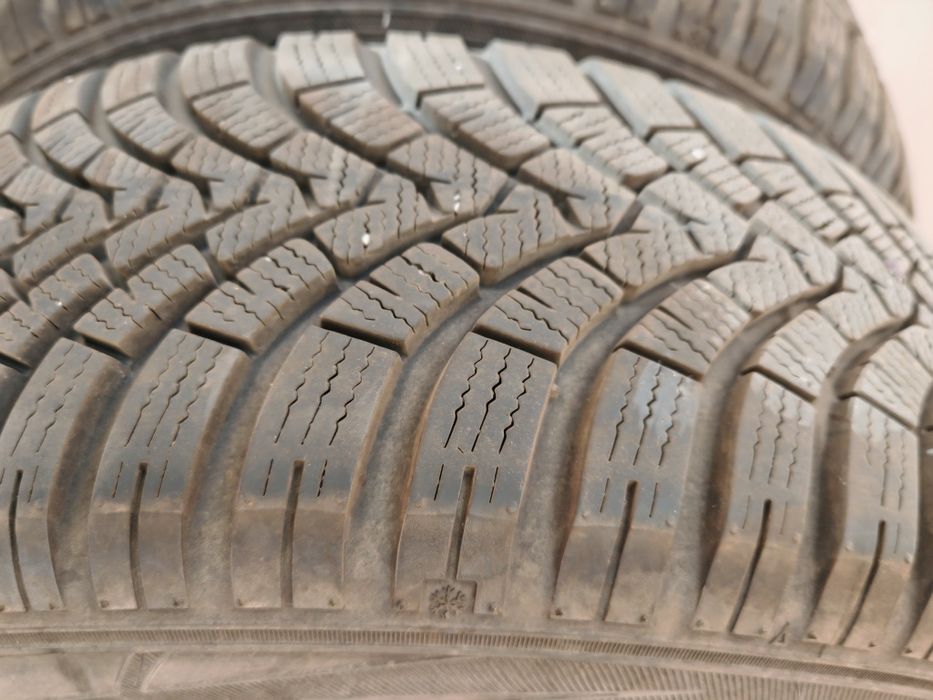 Зимни гуми Falken Eurowinter HS01, 205/60/16 DOT2721