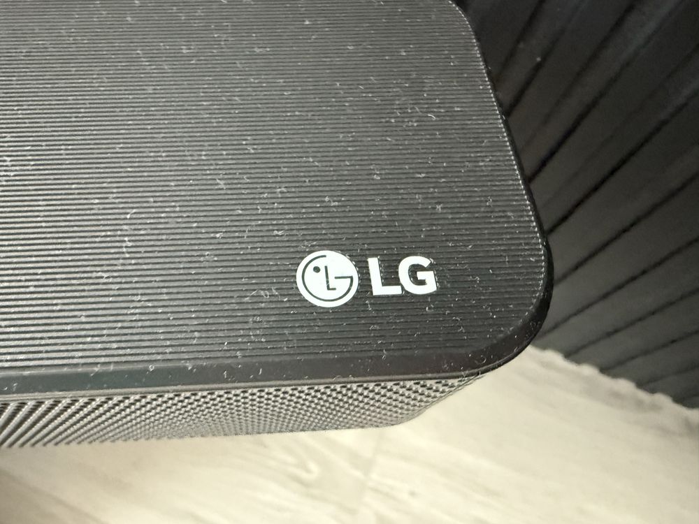 Саундбар LG  SN4