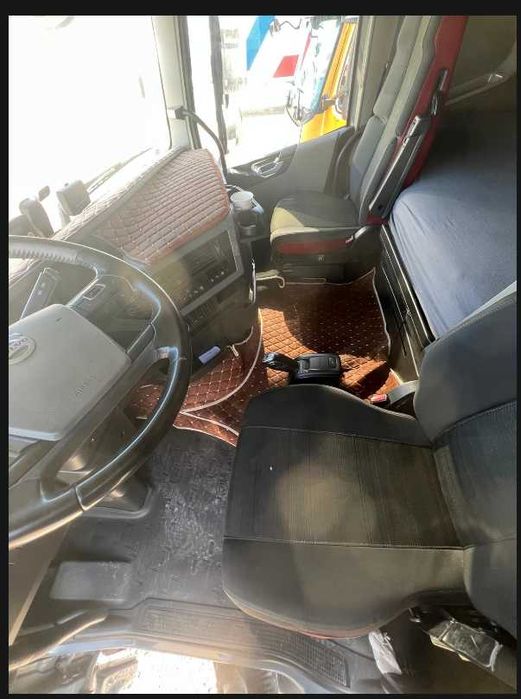 Vand Capete tractor Volvo