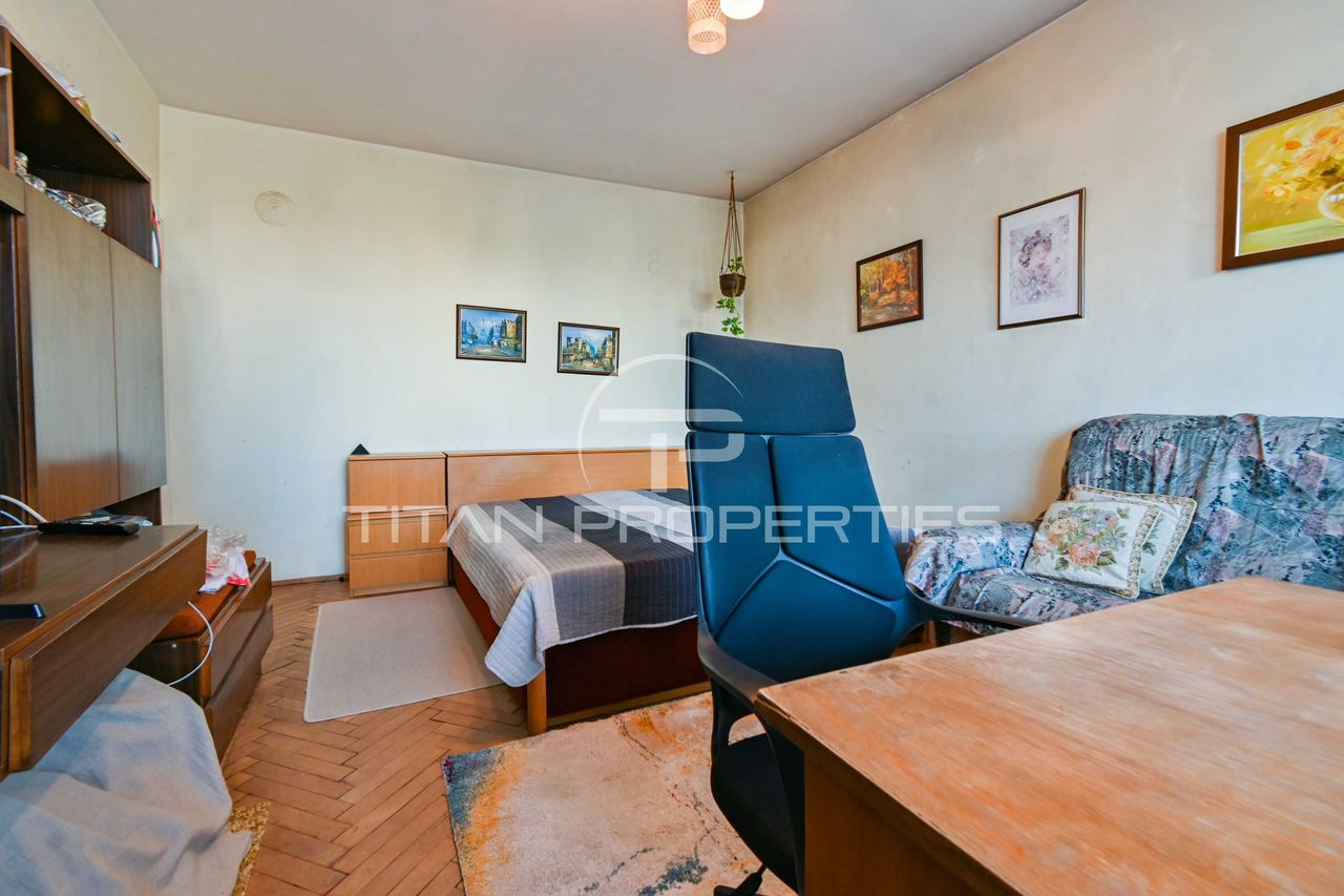 Продава се Двустаен апартамент в София, Гео Милев - 75 кв.м за 3174 €/кв.м - Снимка #1