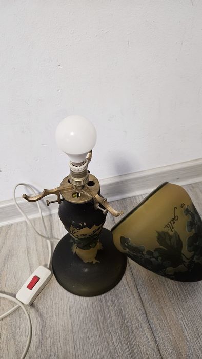 Lampă de Masă Cameo Glass Stil Art Nouveau (Tip Gallé)