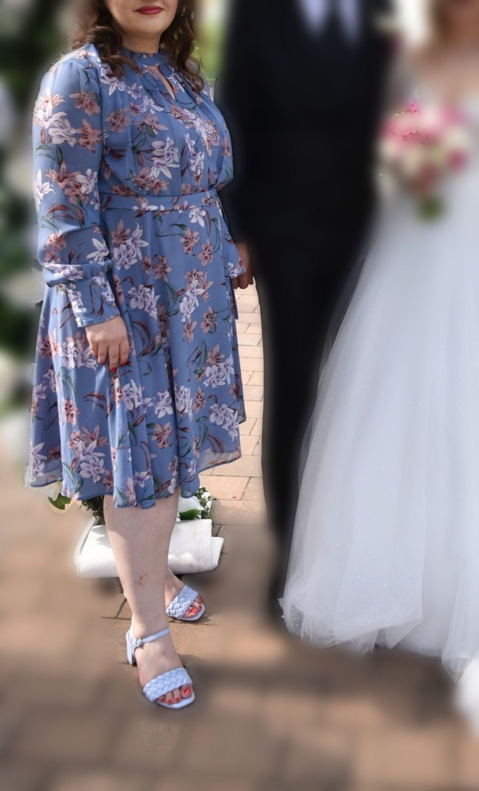 Rochie bleu cu flori