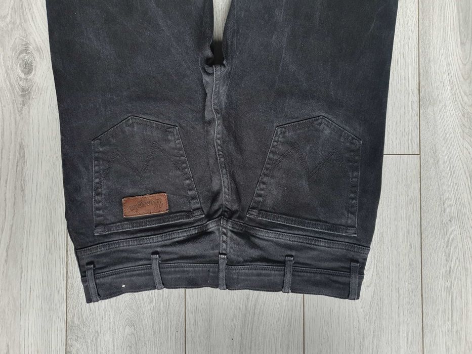 Blugi WRANGLER "Texas" (Stretch) - Marime W35 L30 (Talie 94 cm)