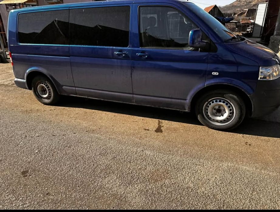 Vând Volkswagen T5 2007