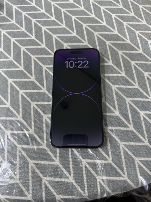 Продам айфон 14 про мах на 256 гб