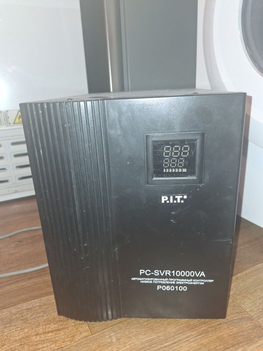 Срочно продам стабилизатор практически новый