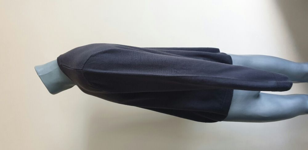 Armani Jeans AJ Wool Mens Size S/M НОВО! ОРИГИНАЛ!