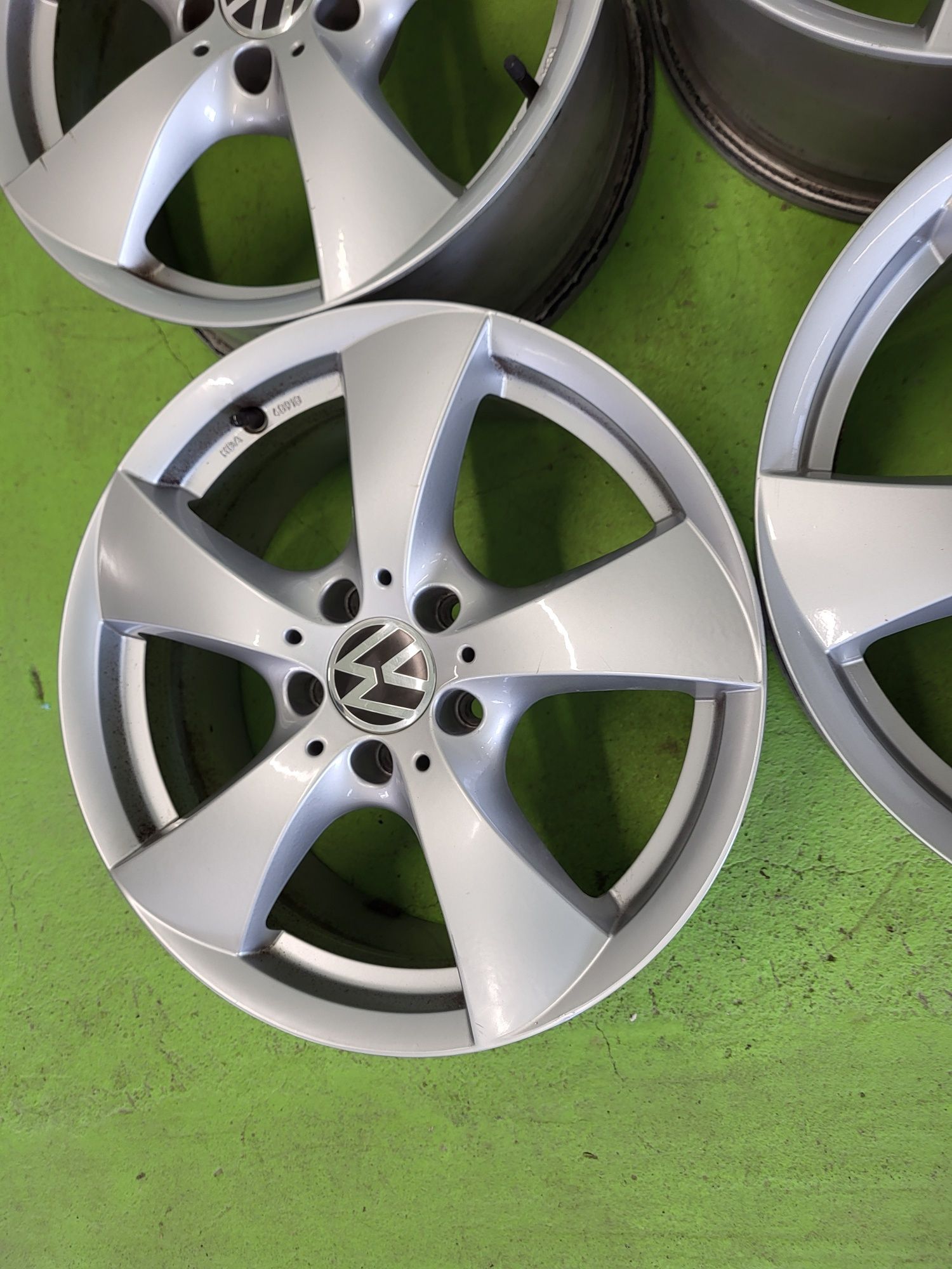 17 5x112 Vw Passat Touran Caddy Golf 5 6 7 5х112