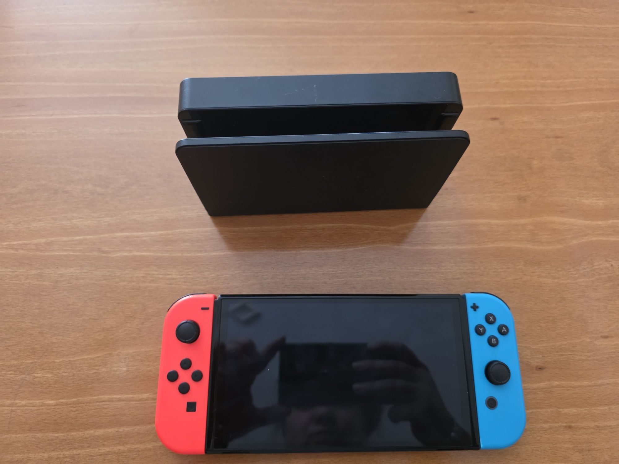 Nintendo Switch OLED - Red & Blue
