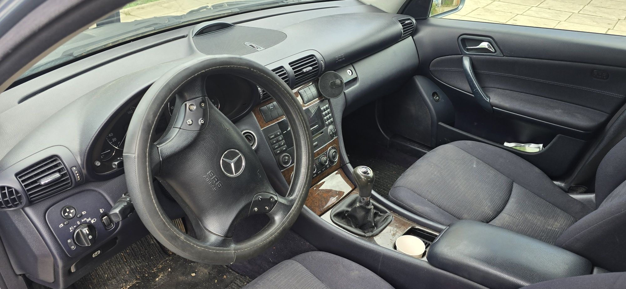 Mercedes W203 C200 на части