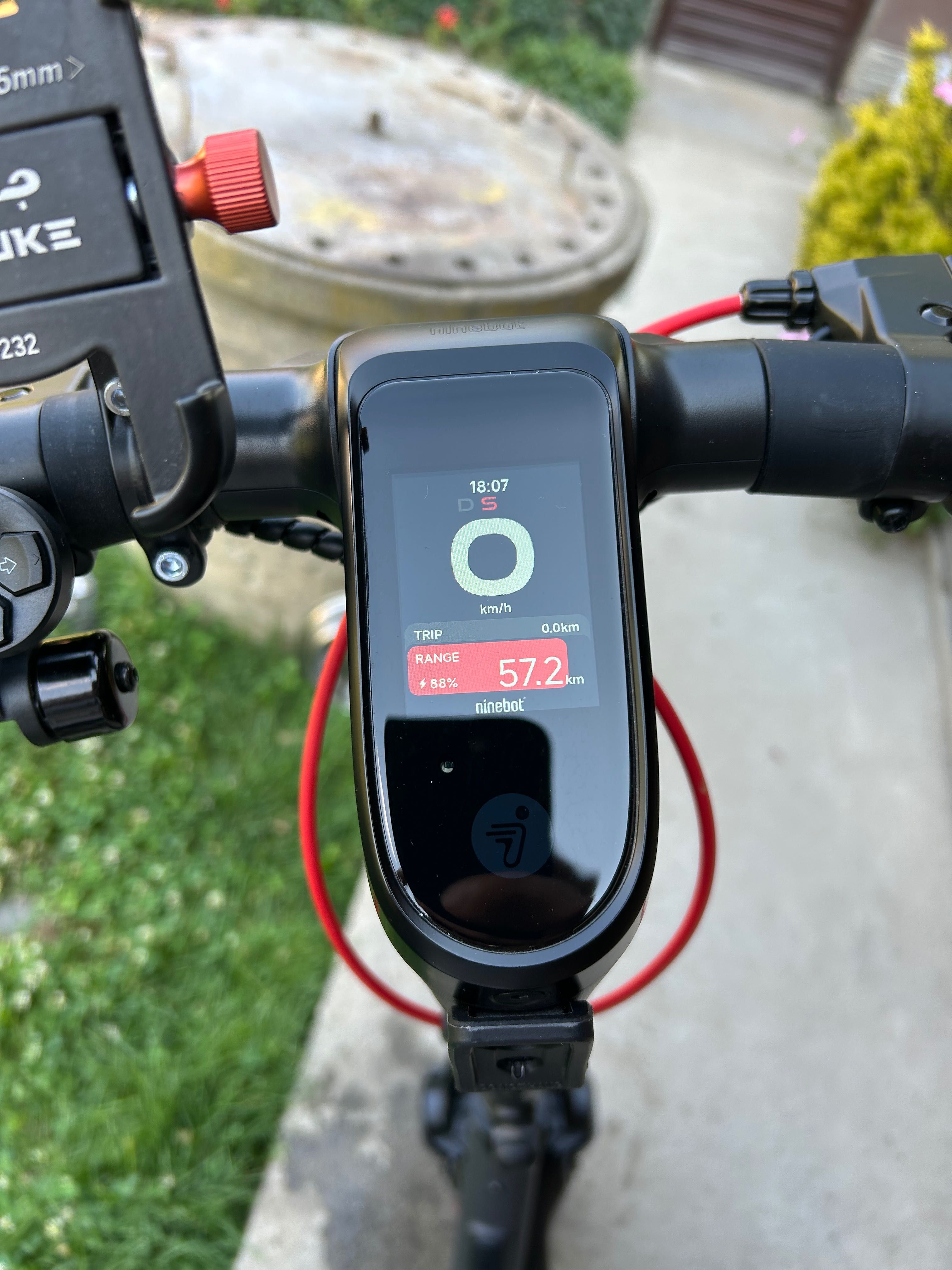 Тротинетка Segway G3, ninebot MAX3
