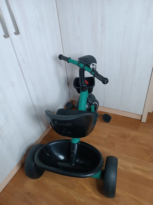 Трёхколёсный велосипед