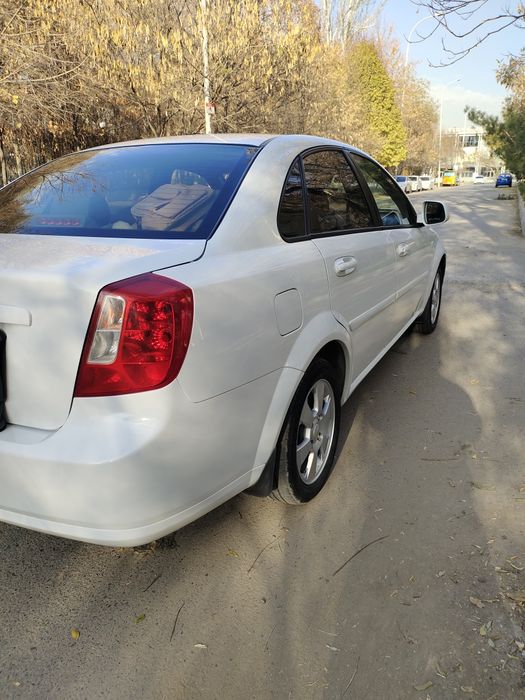 Jentra 2022 elegant plus 3 chi pozitsiya Avt benzin luk,abs,abegrof, b