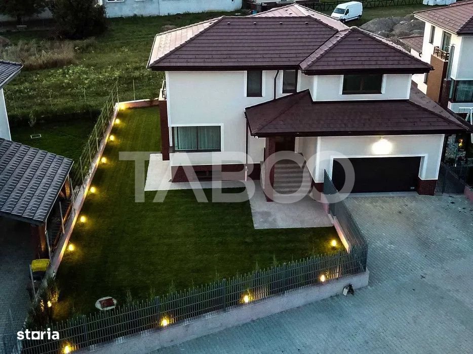 Casa individuala de vanzare cu garaj si teren generos in Selimbar