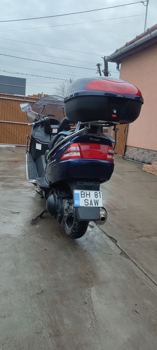 Suzuki burgmann 400 2003