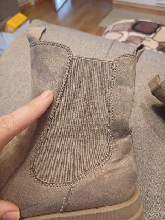 Cizme scurte de damă