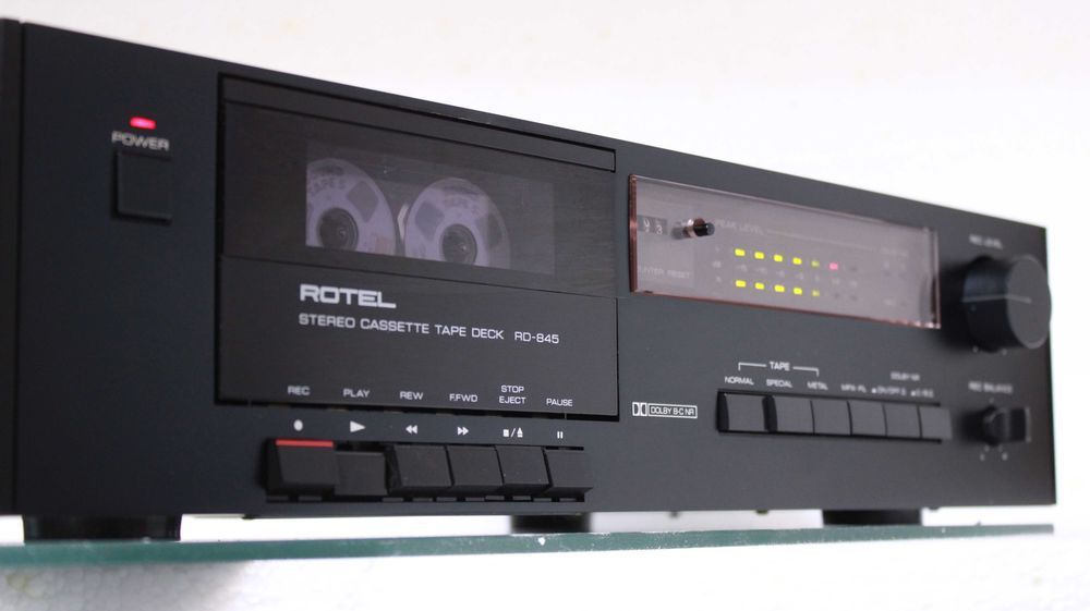 Deck Rotel RD-845.