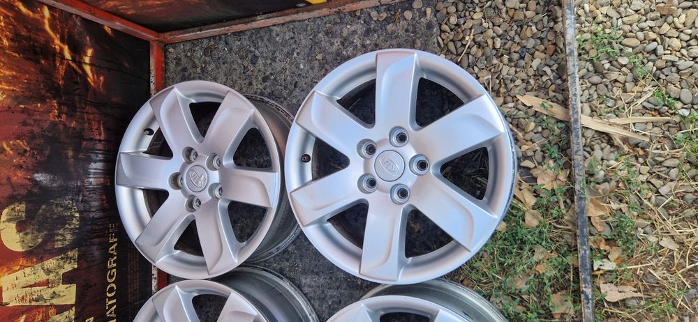 Jante Kia Duster Toyota Mazda Nissan Hyundai 5 x 114.3 R16