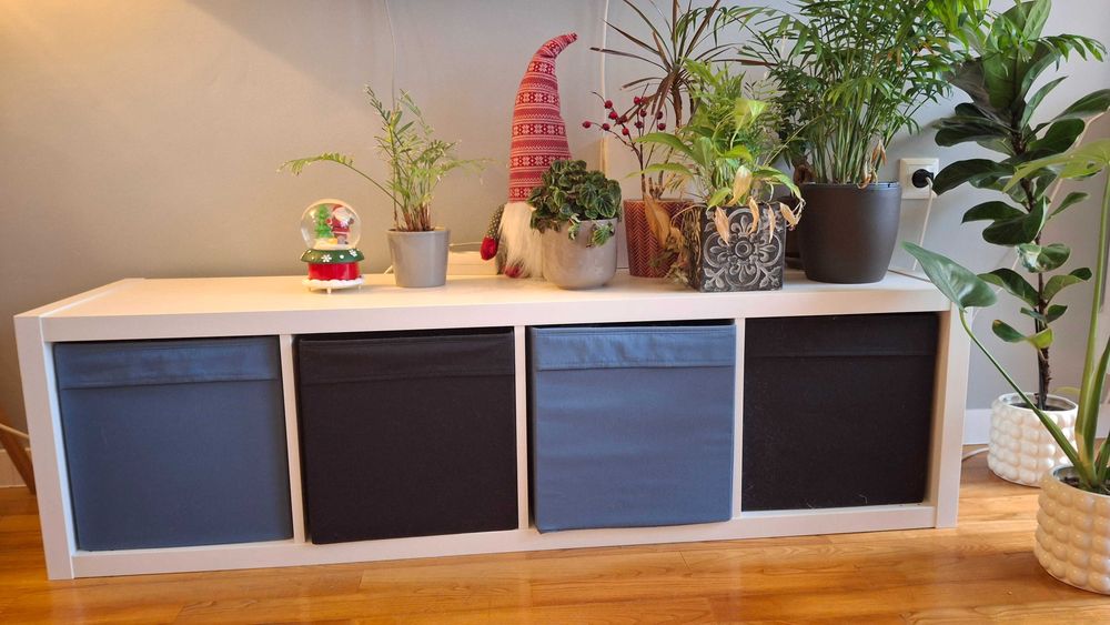 Етажерка Ikea Kallax, 4 отделения, бяла