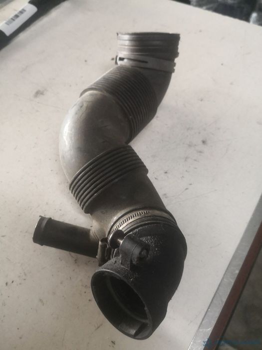 Furtun intercooler turbo SKODA SUPERB (3T4) [ 2008 - 2015 ] OEM 3c0129654m