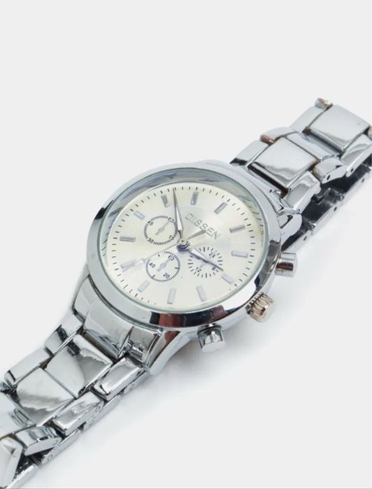 Наручные часы новые