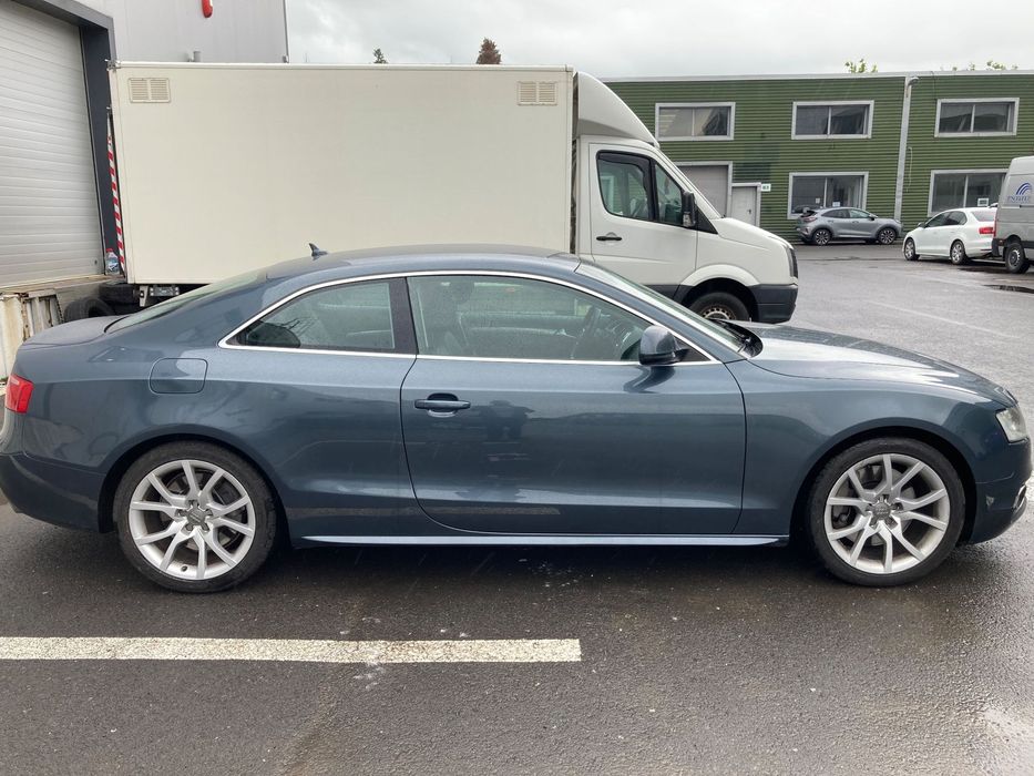 Audi A5 Tinuta in garaj