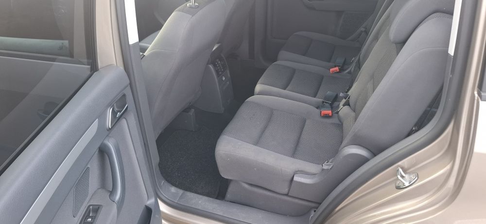 Vand Volkswagen VW Touran 2012, 1.6 TDI, 105CP, Euro5