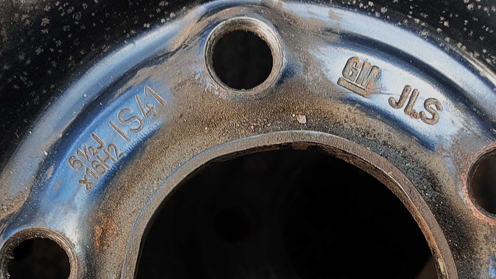 Jenti cu anvelope de iarna BF Goodrich 205/60 R16 Opel, Chevrolet