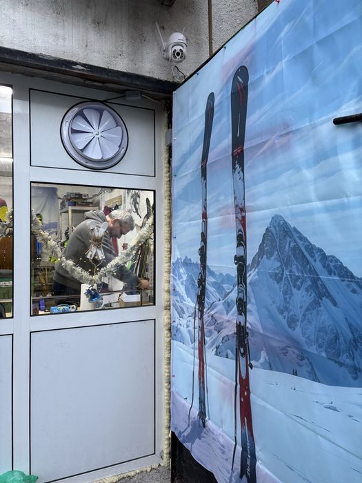 Ски сервиз-“запечатване” на ските и сноубордовете за летния сезон!