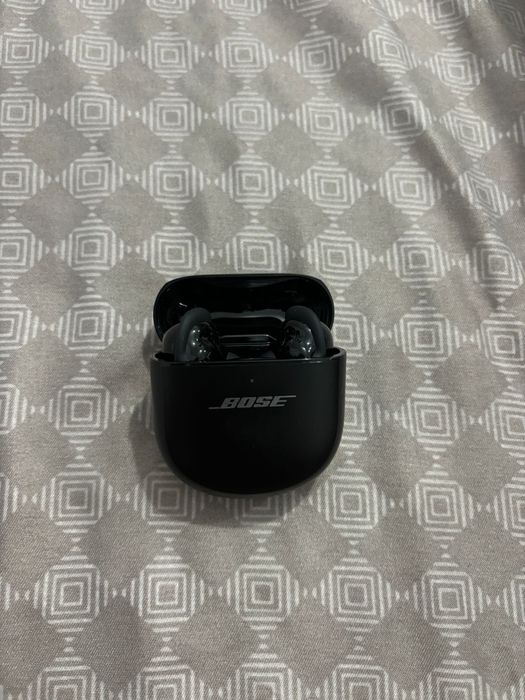 BOSE QuietComfort Ultra Earbuds – căști premium, ca noi!