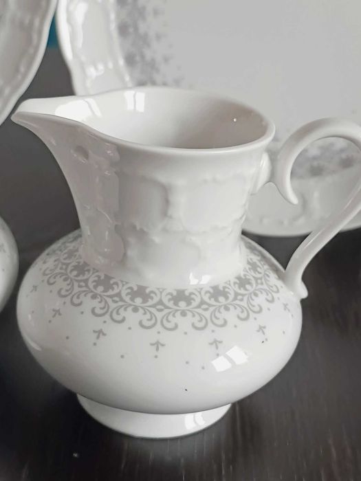 Немски сервиз,костен порцелан