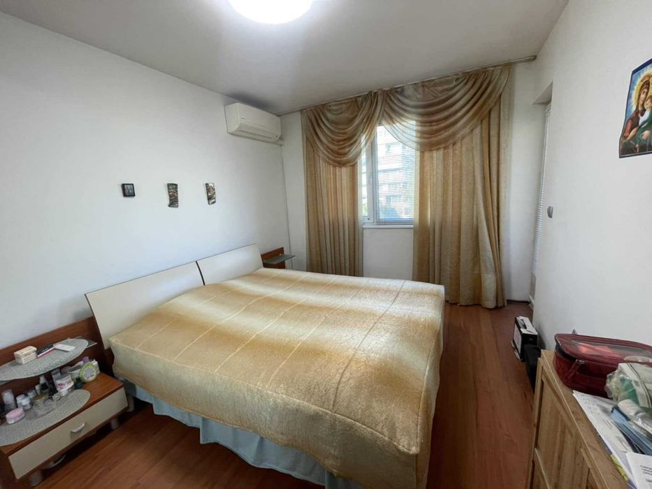 Продава се Тристаен апартамент в Варна, Окръжна болница - 105 кв.м за 1896 €/кв.м - Снимка #6