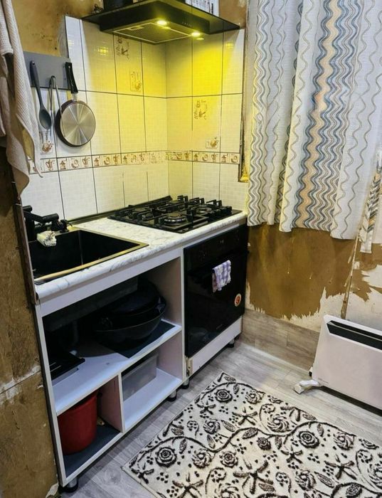 Квартира продаётся Чиланзар 10 квартал 1в2/4/4 корзинка