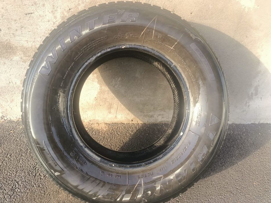 Продам зимние колеса на внедорожник