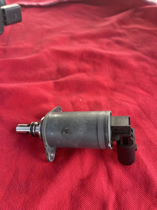 Debitmetru aer si rampa cu senzori motor 1,6 TDI cod CAY