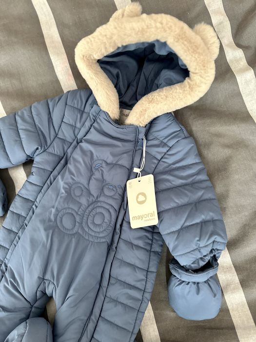 Бебешки зимен гащеризон за момче Mayoral с етикет