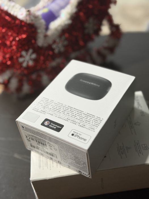 Casti Bower Wilkins  Pi8 , Wireless Earbuds , sigilate noi.