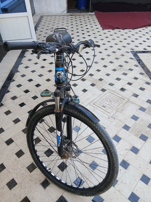 Velik velosiped sotiladi 29 diska !