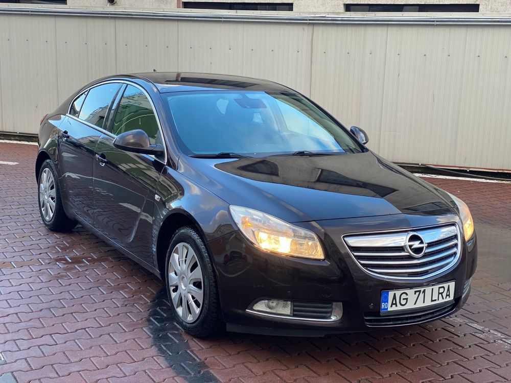 Opel insignia 2.0  2013 Cilma Tempomat