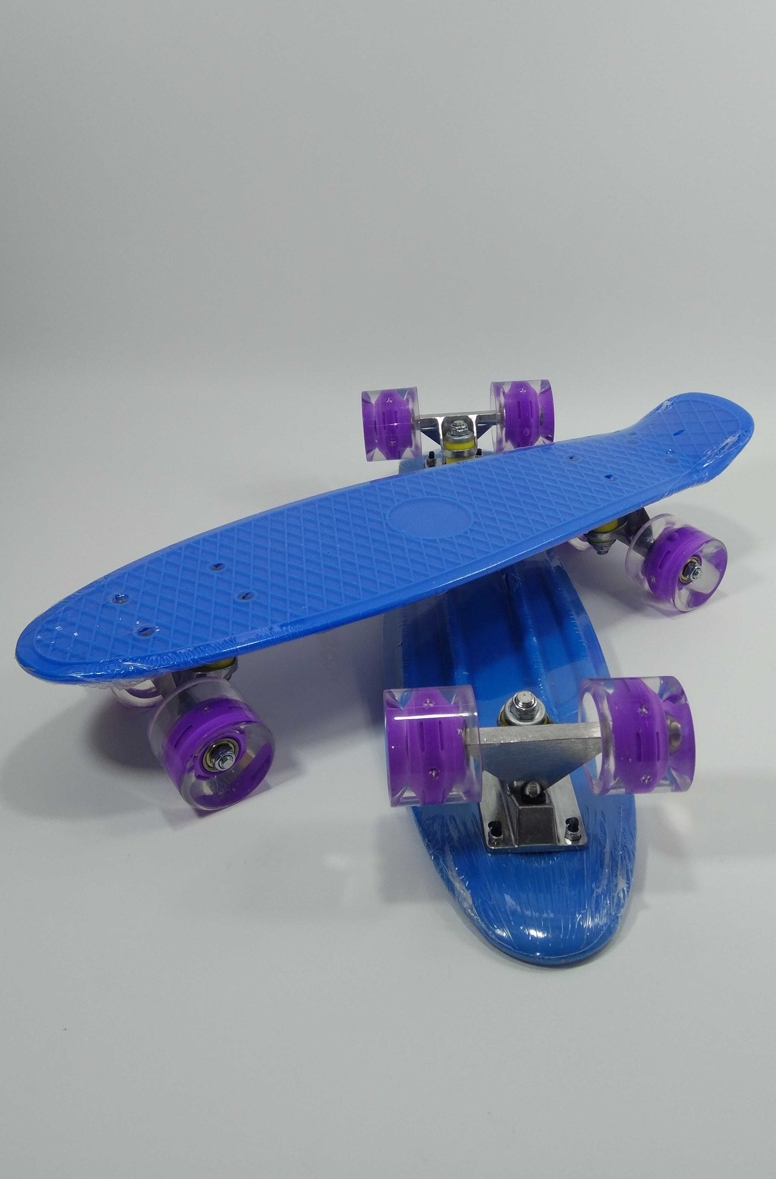 Сини светещи пениборди скейтборд penny board / пениборд