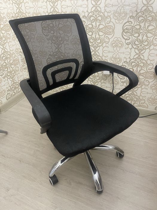 Стул компьютерный