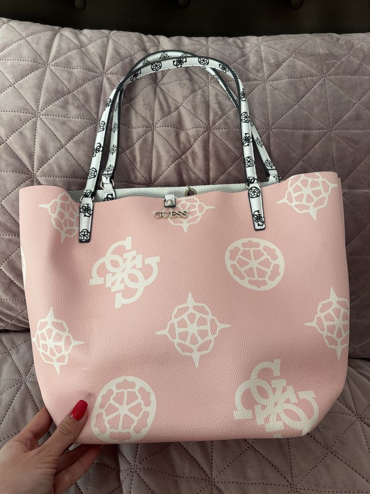 Розова чанта guess