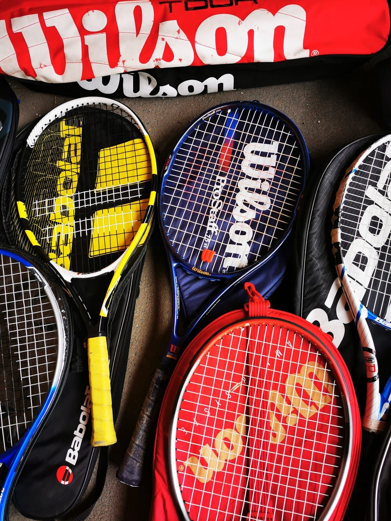 Vând paleta racheta de tenis Wilson Babolat Head Prince  stare buna