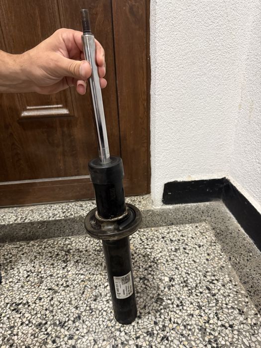 Оригинален преден амортисьор ауди Q 7 2017