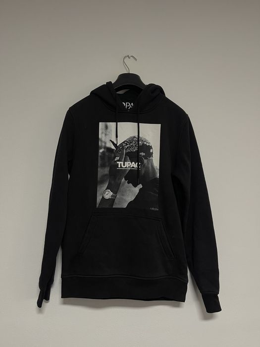 Hanorac Tupac impecabil